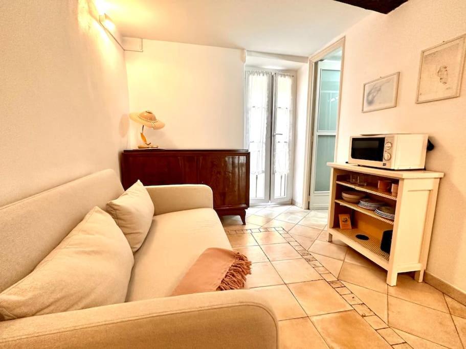 Un Petit Coin Proche De La Mer Menton Exterior foto